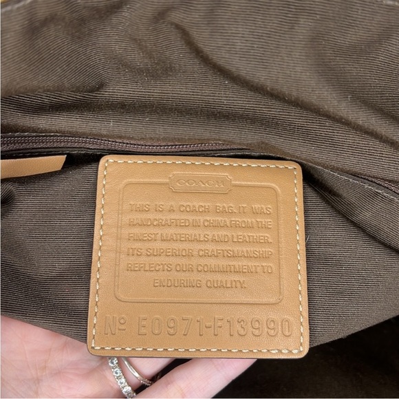 Sold Coach Wool Multicolor Winter
Collection - Picture 5 of 6